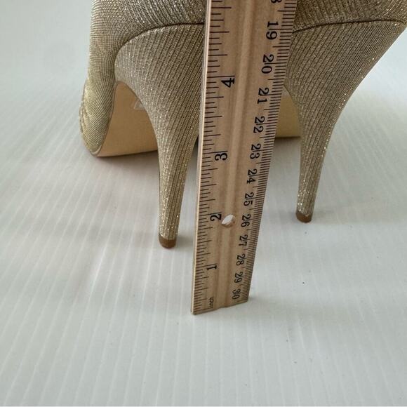 Lulu Townsend dressy metallic colored peep toe heels size 7.5 - Picture 5 of 9